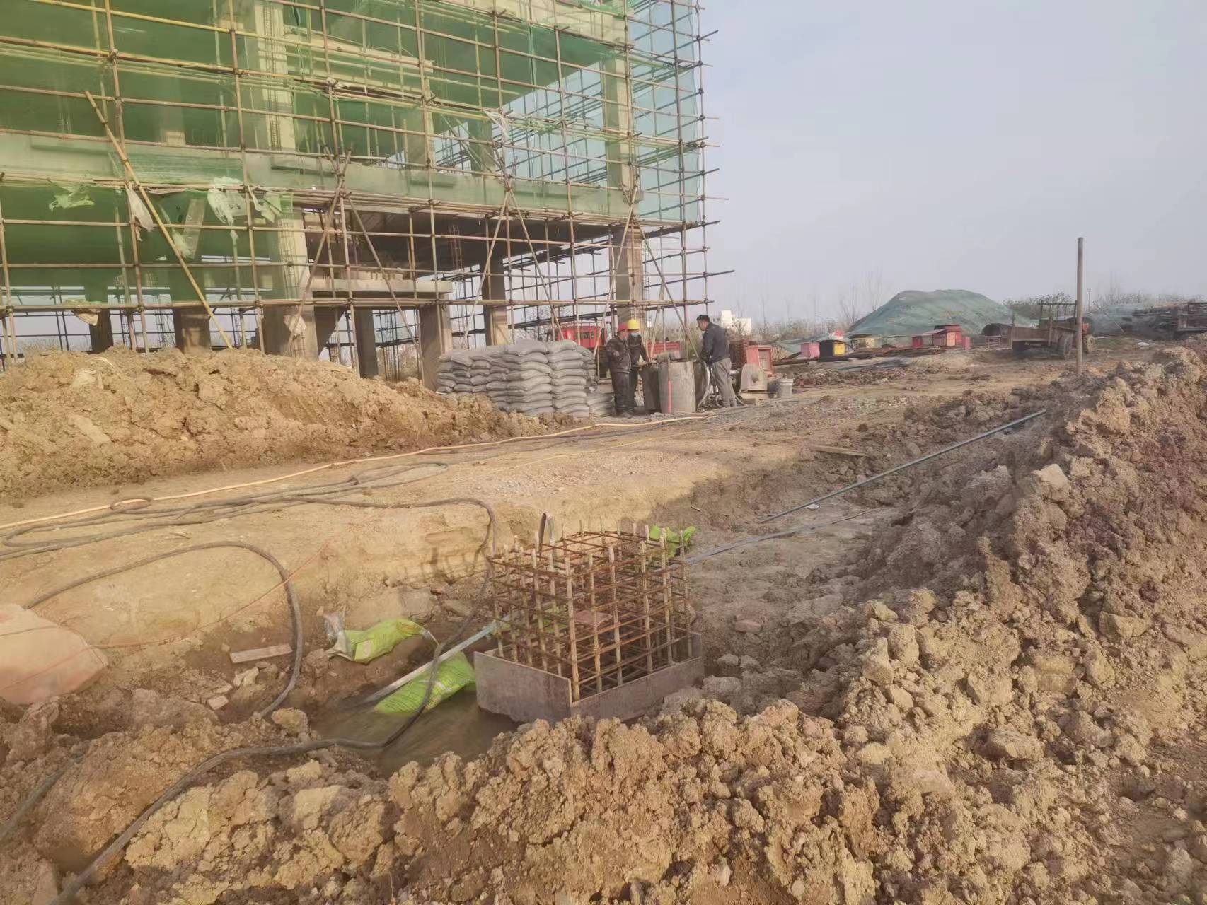 玛纳斯当桥梁出现裂缝的时候应该及时加固修补